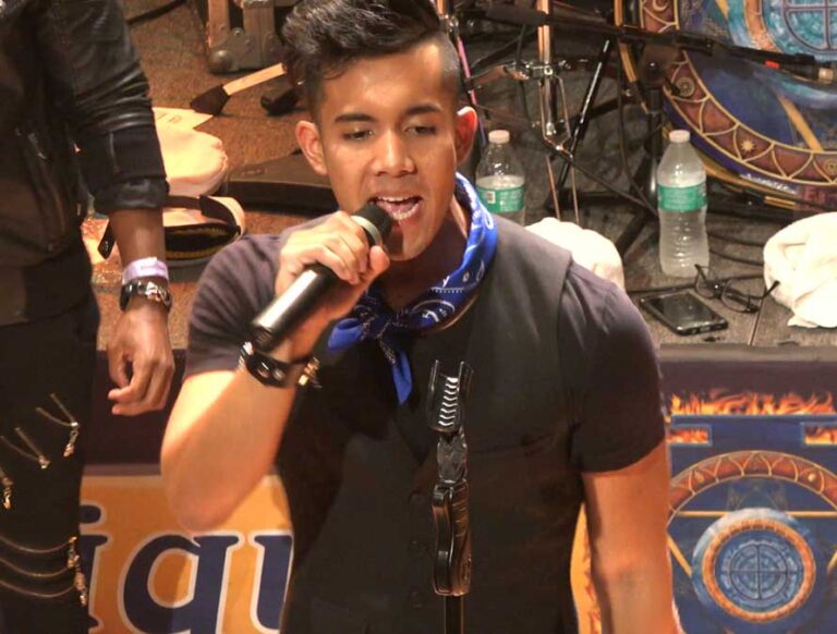 Shades of Blue Band Performing in Las Vegas with Lead Vocals from Chad